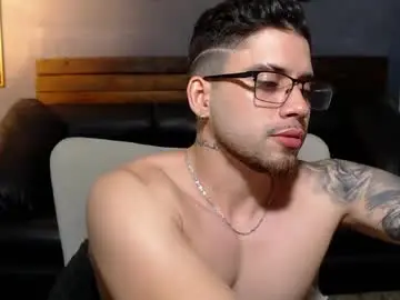 Chaturbate Sex Chat of mike_montoya