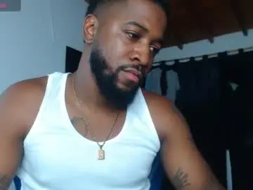 Chaturbate Live Sex Cam of drake_nassir4