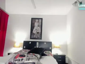 Chaturbate Live Sex of isis_shine