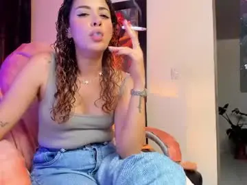 Chaturbate Live Sex of kimmberly_saenz_
