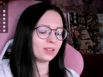 Chaturbate Live Sex Cam of power_robynn