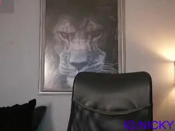 Chaturbate Watch Live Sex Cams of alan_morrys