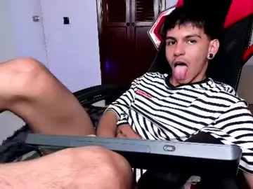 Chaturbate Best live sex cam show of austin_falcon