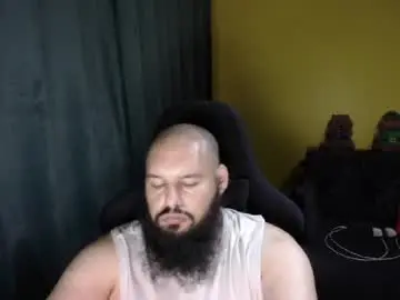 Chaturbate Free Porn Cam of guessswho24