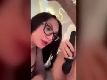 Chaturbate Free Live Porn of playussoftly