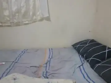 Chaturbate Live Sex Cam of cute_messy