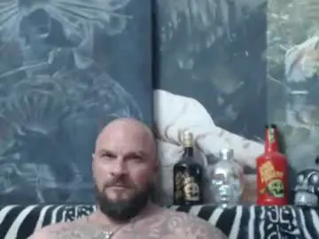Chaturbate Live Sex of viking_me