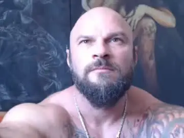 Chaturbate Live Porn of viking_me
