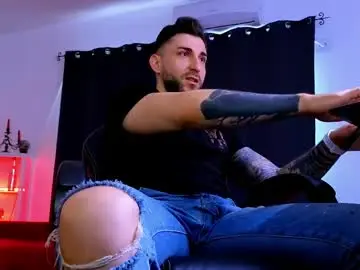 Chaturbate Live Porn of mightyaaron