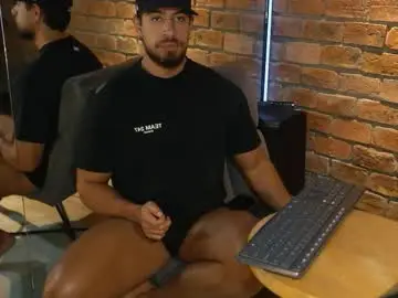 Chaturbate Watch Live Sex Cams of james_axel