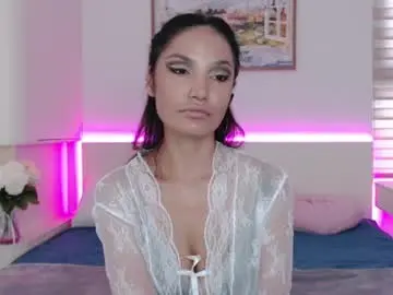 Chaturbate Live Sex Cam of ohmy_linda