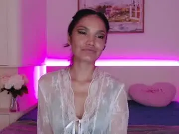 Chaturbate Live Sex Cam of ohmy_linda