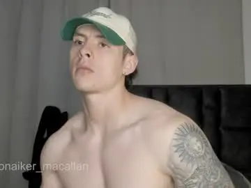 Chaturbate Live Sex of jhonny_macallan