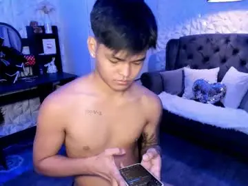 Chaturbate Private Sex Chat of asianhugescott