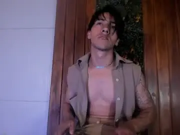 Chaturbate Adult Webcam of andyjoy_