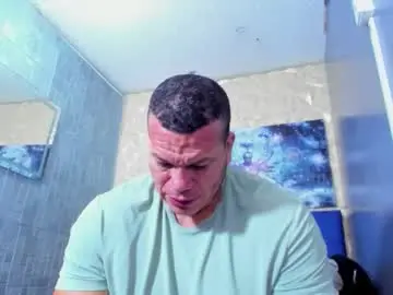 Chaturbate Live Sex of tyleer_scot