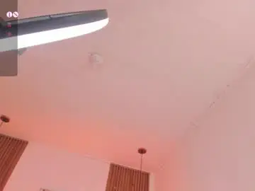 Chaturbate Free Live Porn of bellawoods_