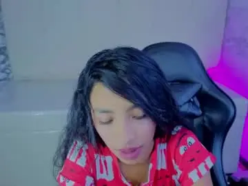 Chaturbate Watch Live Sex Cams of adarasuri_v