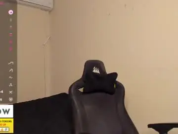 Chaturbate Nude Webcam of derekcb