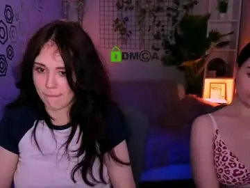 Chaturbate Live Sex Cam of riley_sanders