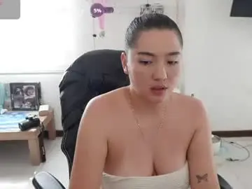 Chaturbate Live Sex Cam of emma_johnson_