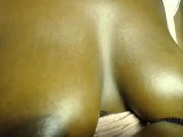 Chaturbate Live Sex Cam of ebonyqueen_11