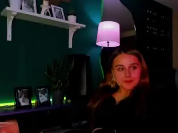 Chaturbate Live Sex of evy_orange1