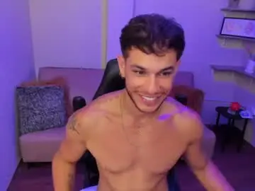 Chaturbate Live Sex Cam of juan023_