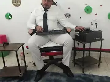 Chaturbate Live Sex of kalethbigdick88