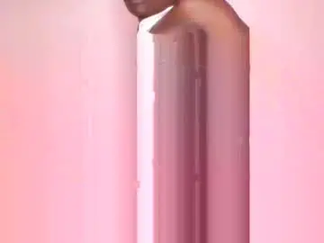Chaturbate Live Sex Cam of cuvymelanin