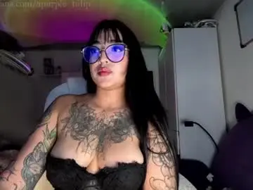 Chaturbate Live Sex Cam of apurple_tulip