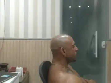 Chaturbate Adult Webcams of hebertgomes