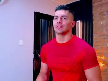 Chaturbate Free Porn Cam of hotfuckers4uu