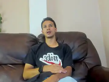 Chaturbate Best live sex cam show of marcus_jeron
