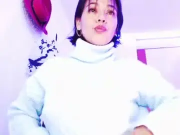 Chaturbate Nude Webcam of xxxsweetandhornyxxx