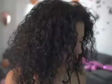 Chaturbate Live Porn of kyria__1