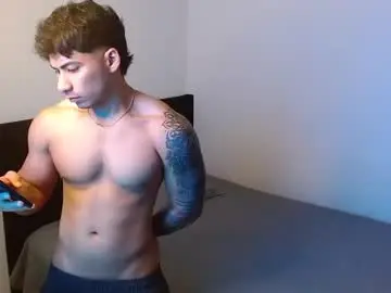 Chaturbate Watch Live Sex Cams of m1chaelx_