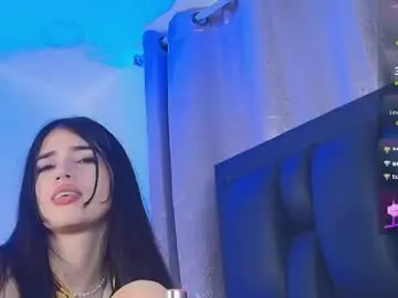 Chaturbate Free Live Porn of sararoy_