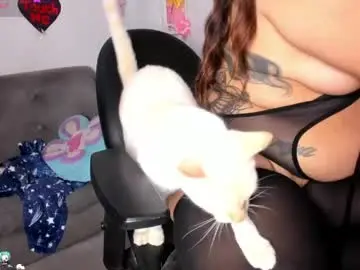Chaturbate Live Sex Cam of emilycollei