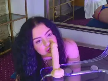 Chaturbate Live Sex Cam of ingridmyst