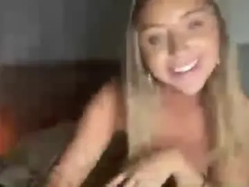 Chaturbate Live Sex Cam of teishh