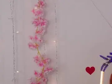 Chaturbate Watch Live Sex Cams of georgiannahearn