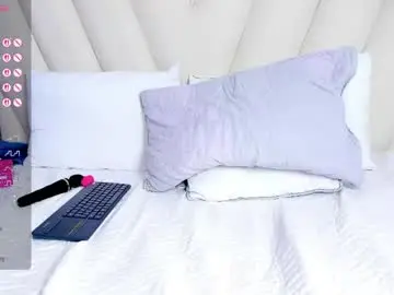 Chaturbate Live Sex Cam of katha03_