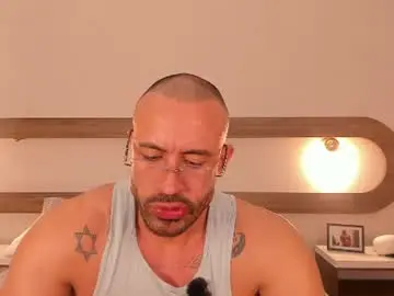 Chaturbate Adult Webcam of mateo_ospinaa