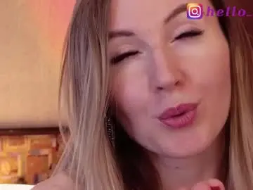Chaturbate Adult Webcam of hello_lisha