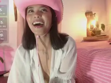 Chaturbate Watch Live Sex Cams of bonnieand_clyde22