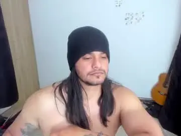 Chaturbate Sex Cam of loganhot22