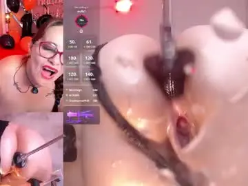 Chaturbate Free Porn Cam of erikamontiel__