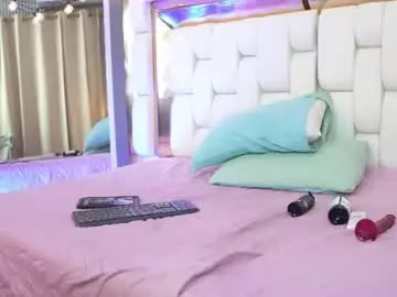 Chaturbate Sex Cam of slutlittlecamila