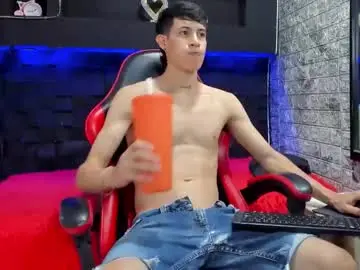Chaturbate Adult Video Chat of felipe_fiire